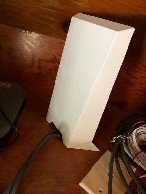 starlink_router.jpeg